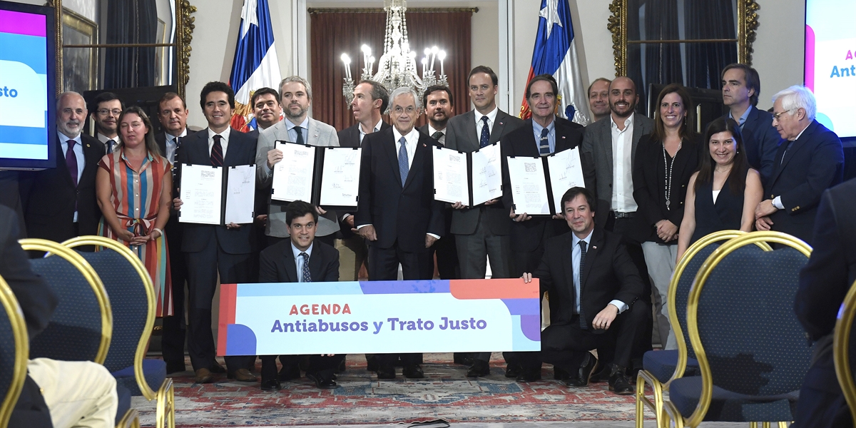 Presidente Piñera presenta los proyectos de ley de la Agenda Antiabusos