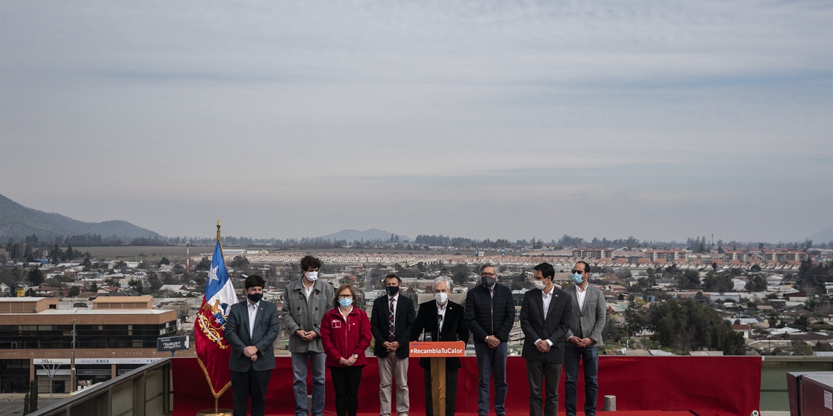 Presidente Piñera lanza descuento en la tarifa eléctrica de calefacción para 10 comunas del país
