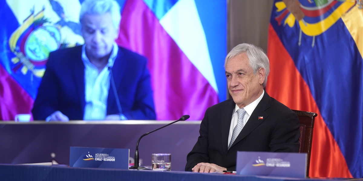 Presidente Piñera firma Tratado de Libre Comercio con Ecuador