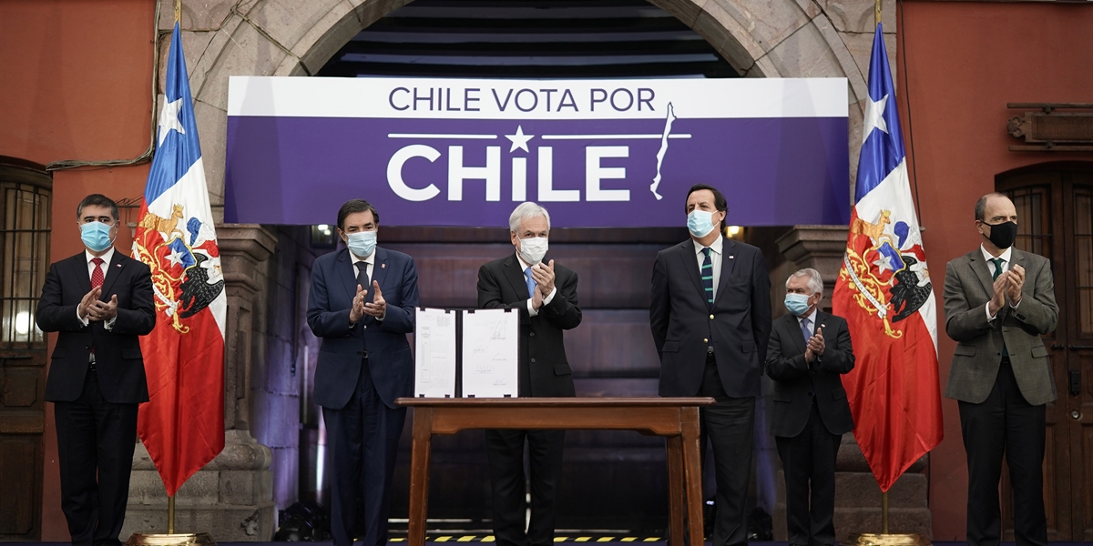 Presidente Piñera promulga ley que otorga mayores facultades al Servel para realizar un plebiscito seguro