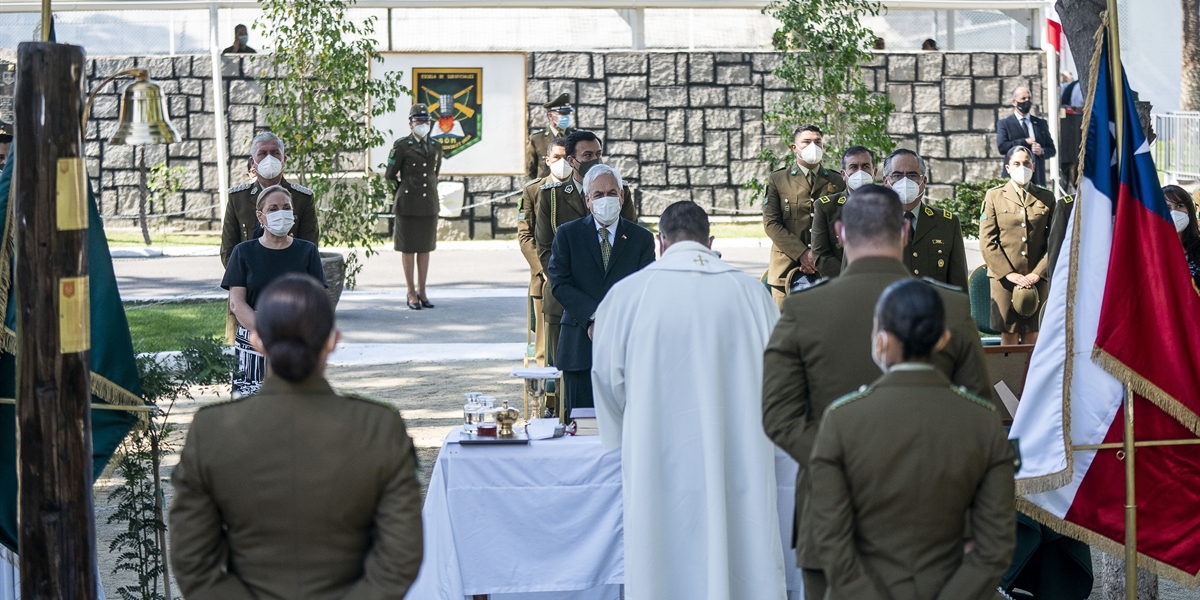 Presidente Piñera asiste a misa en honor al cabo Segundo de Carabineros Eugenio Naín