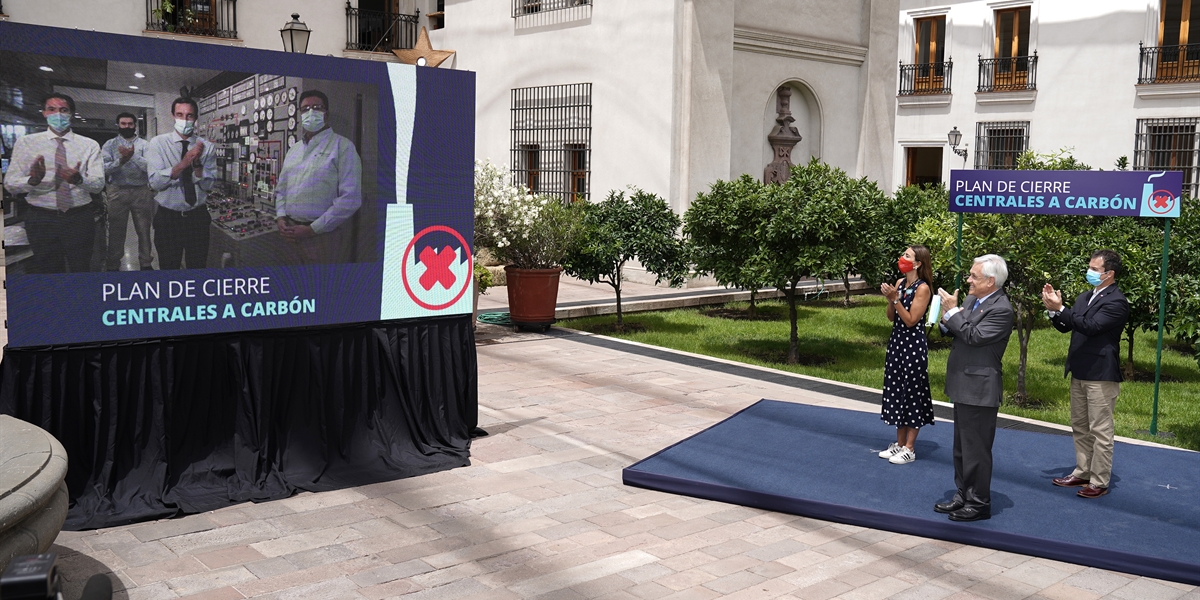 Presidente Piñera cierra la central termoeléctrica Ventanas 1