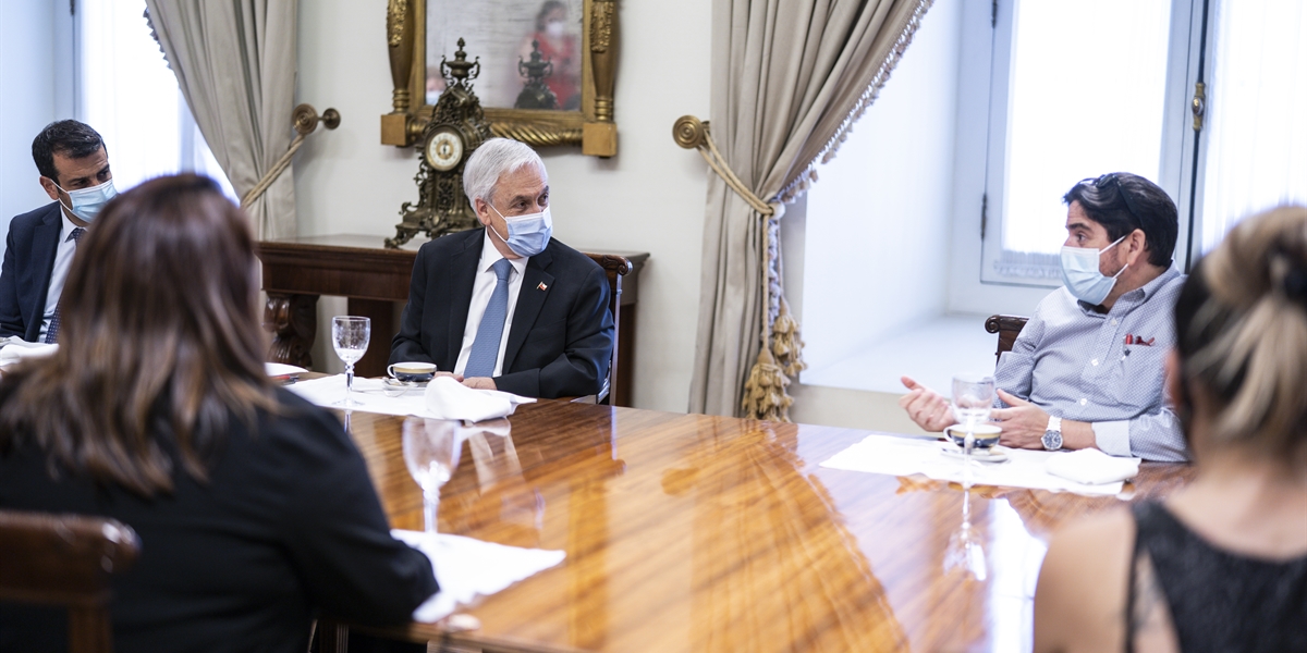 Presidente Piñera sostiene encuentro con víctimas de la violencia y delincuencia