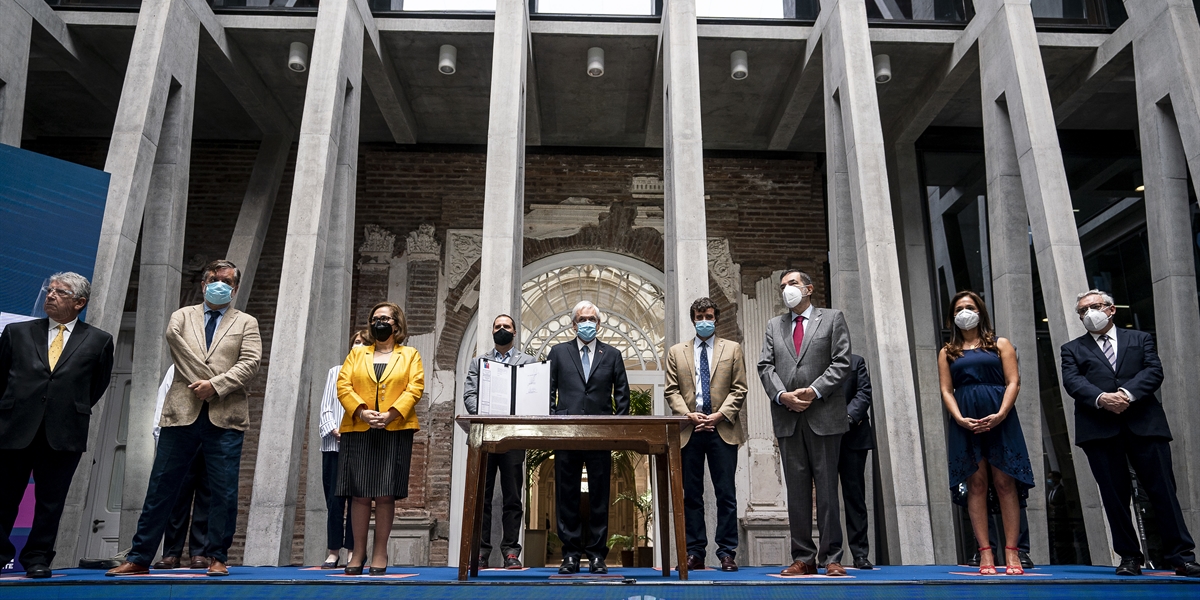 Presidente Piñera presenta Palacio Pereira como sede trabajo de la Convención Constitucional
