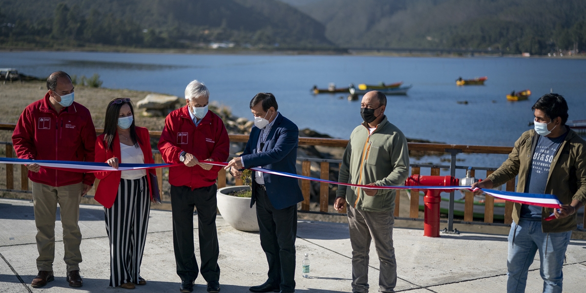 Presidente Piñera inaugura nueva Caleta de Pescadores de Chaihuín, Región de Los Ríos