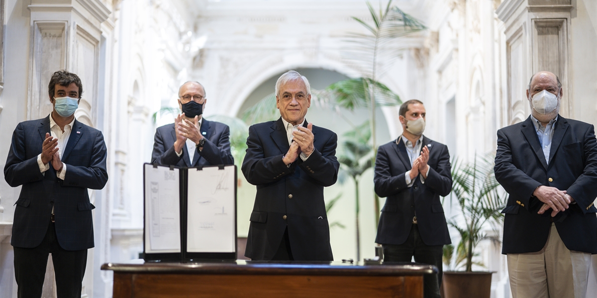 Presidente Piñera promulga reforma constitucional que amplía a dos días el plazo para celebrar las próximas elecciones del 10 y 11 de abril