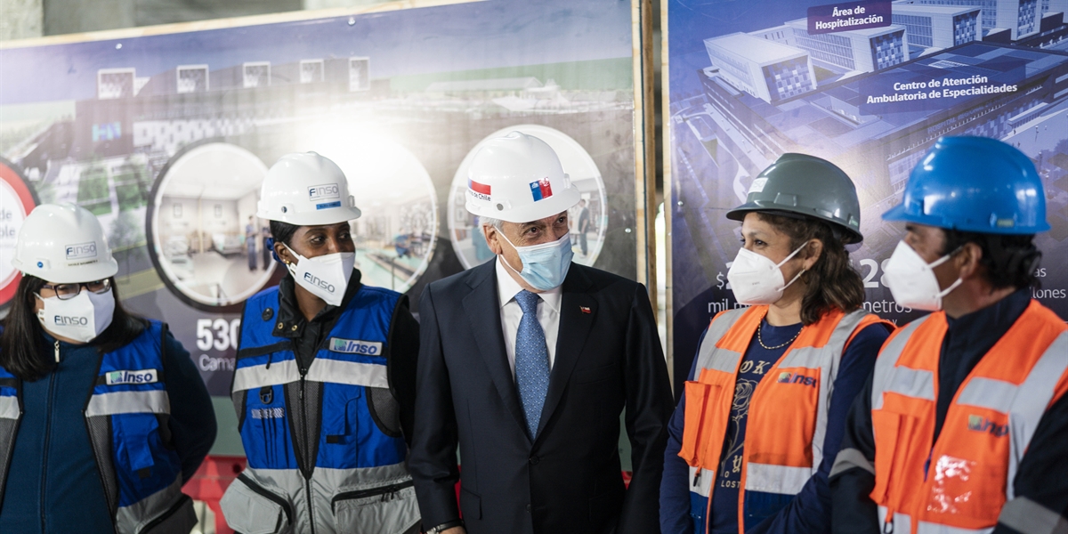 Presidente Piñera realiza visita inspectiva a obras del Hospital Regional de Ñuble