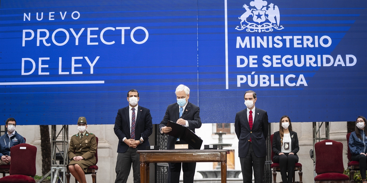 Presidente Piñera firma proyecto de ley que crea el Ministerio de Seguridad Pública