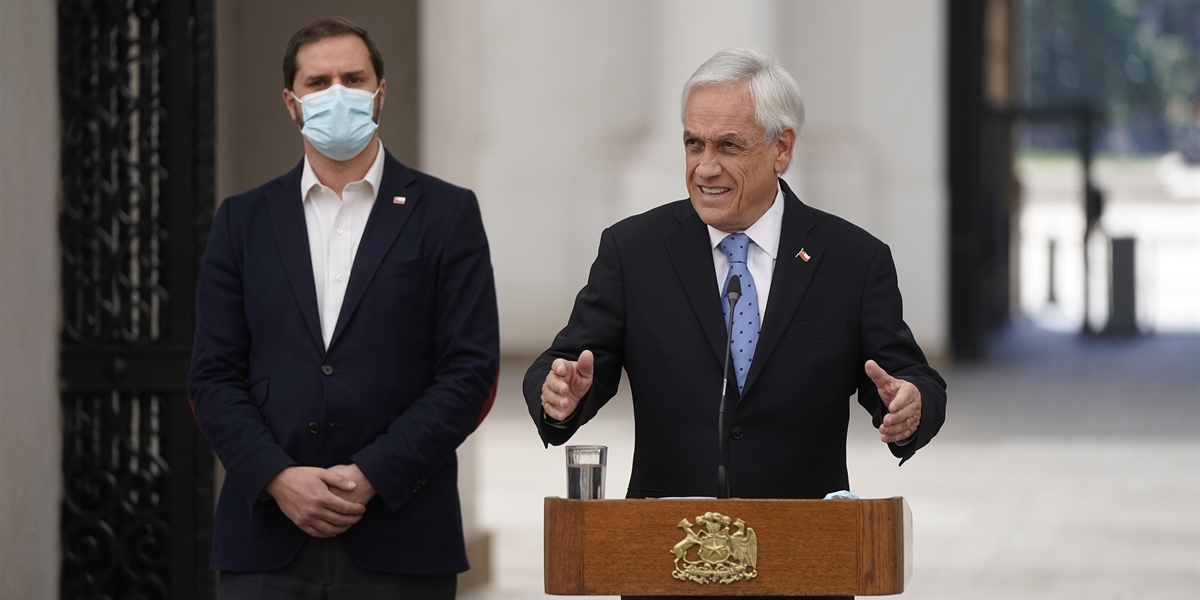 Presidente Piñera realiza declaración de prensa en el Palacio de La Moneda