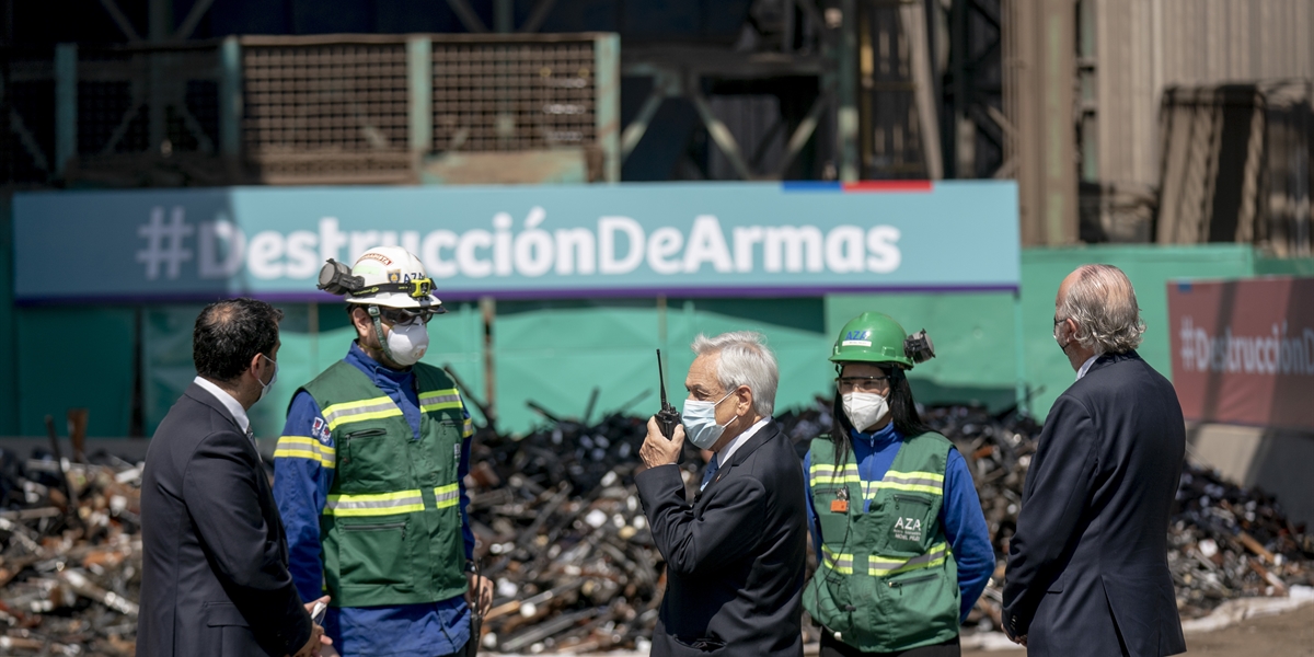 Presidente Piñera participa de acto de destrucción de armas