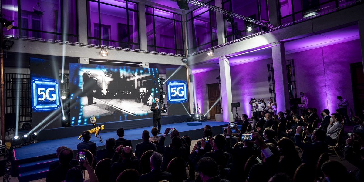 Presidente Piñera da inicio al despliegue de la primera red de tecnología 5G de Latinoamérica