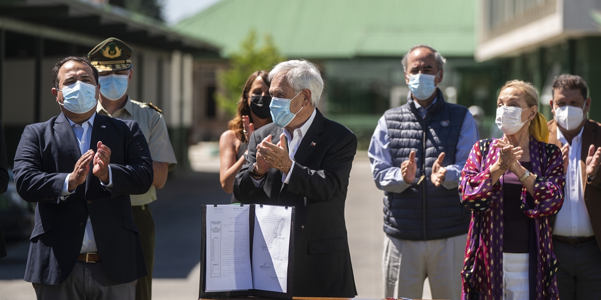Presidente Piñera promulga nueva Ley que sanciona el Comercio Ilegal