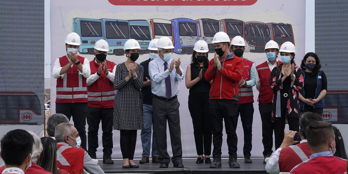 Presidente Piñera da inicio a obras de la nueva línea 7 de Metro que unirá siete comunas de la capital