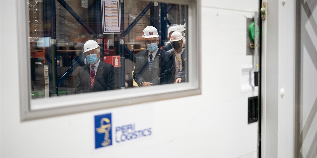 Presidente Piñera recibe las primeras vacunas del laboratorio Moderna y anuncia nuevas medidas contra el Covid-19