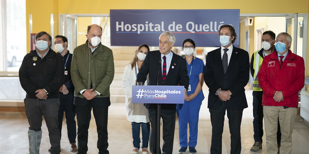 Presidente Piñera visita los avances del Nuevo Hospital Provincial de Quellón