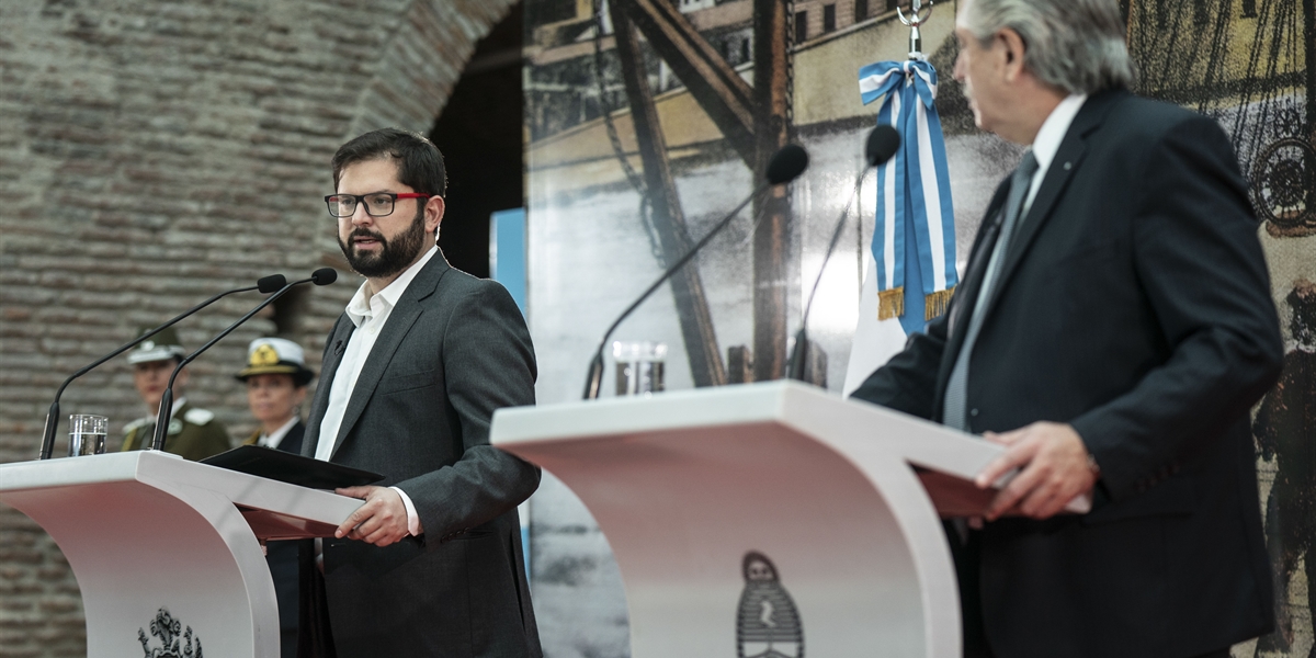 Presidente de la República Gabriel Boric Font realiza declaración en Argentina