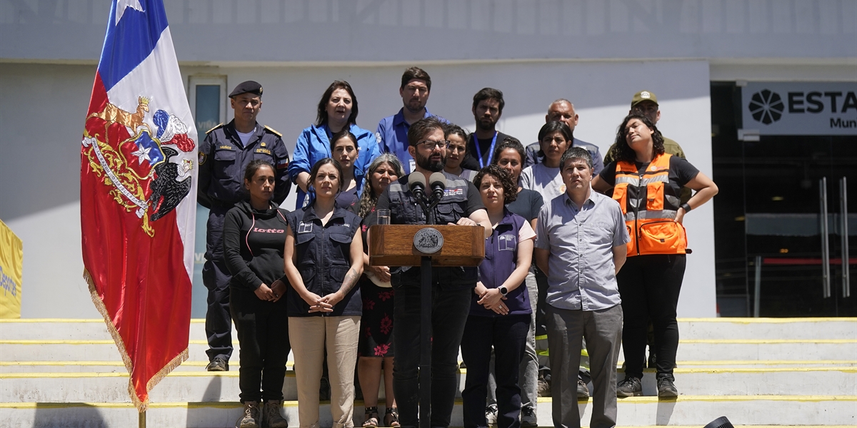 Presidente de la República, Gabriel Boric Font, se reúne con autoridades de gobierno en Estadio Sausalito