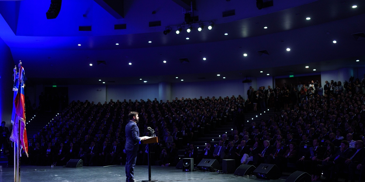 Presidente de la República, Gabriel Boric Font, encabeza ceremonia de investidura del nuevo Director General de la Policía de Investigaciones