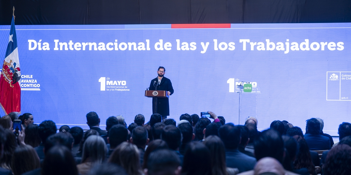 Presidente de la República, Gabriel Boric Font, encabeza conmemoración del Día Internacional de las y los trabajadores