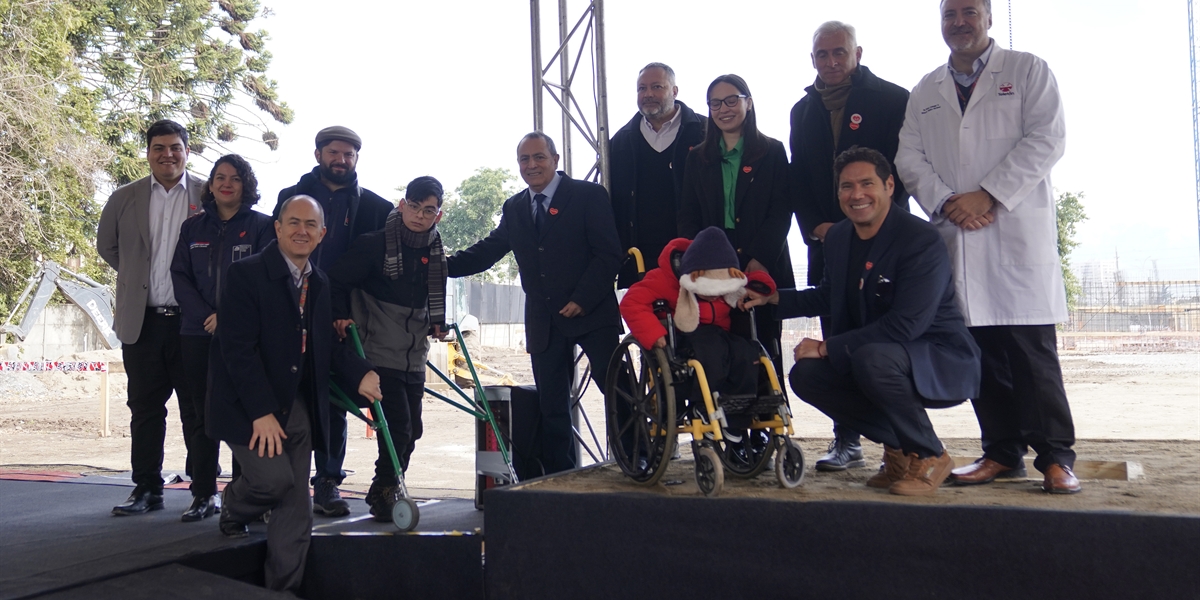 Presidente de la República,Gabriel Boric Font, encabeza el hito de primera piedra del nuevo instituto Teletón de la Región de O’Higgins