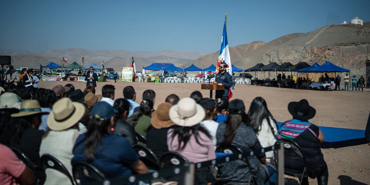 S.E. el Presidente de la República, Gabriel Boric Font, encabeza acto de entrega de inmueble fiscal a la Federación de Agricultores del Norte de Chile, FEGANOCH