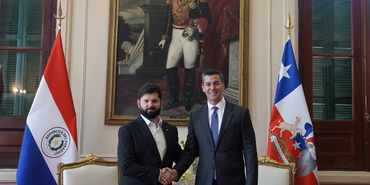 Presidente de la República, Gabriel Boric Font, se reúne con el Presidente de Paraguay, Santiago Peña