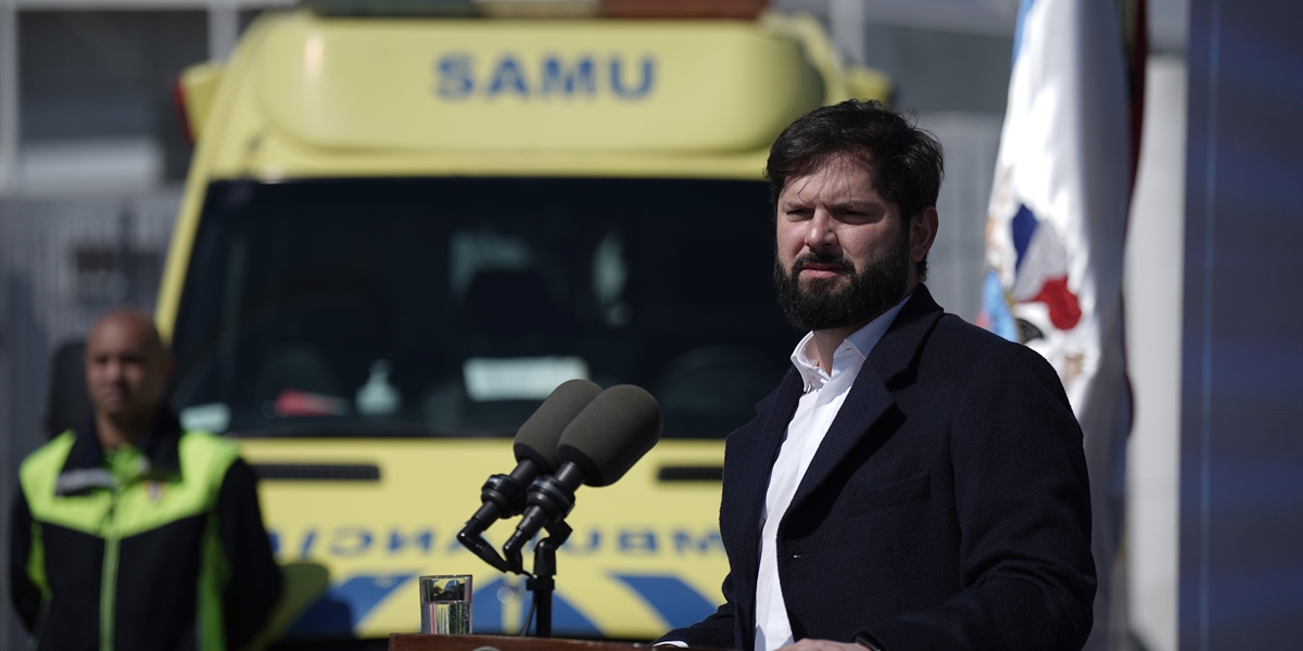 S.E. el Presidente de la República, Gabriel Boric Font, encabeza el lanzamiento de la campaña de seguridad vial "Unidos por un 18 Seguro"