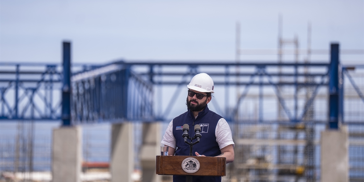 S.E. el Presidente de la República, Gabriel Boric Font, encabeza visita inspectiva a planta Desaladora de Codelco
