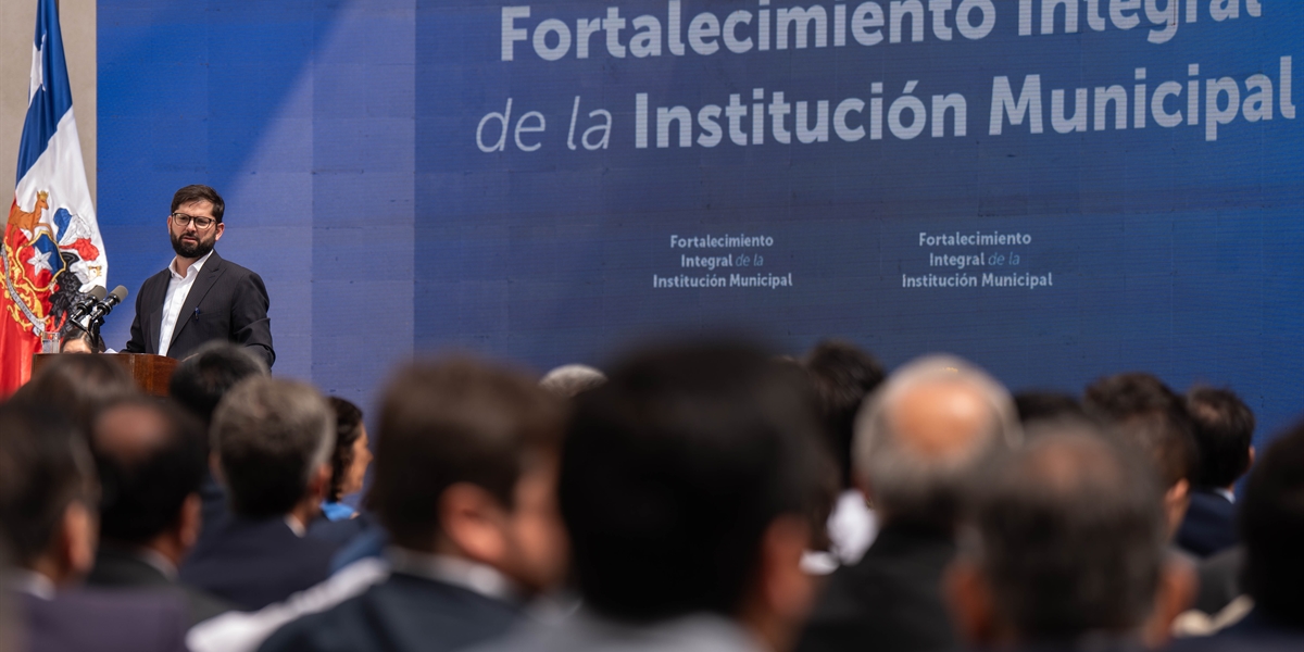 S.E. el Presidente de la República, Gabriel Boric Font, encabeza el inicio de la primera jornada de fortalecimiento integral de la Institución Municipal