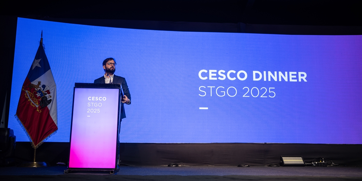 S.E. el Presidente de la República, Gabriel Boric Font, participa de la cena CESCO Week
