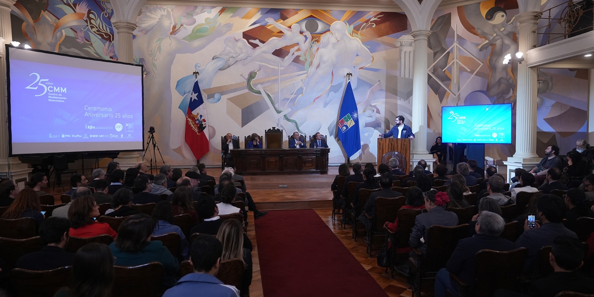 S.E. el Presidente de la República, Gabriel Boric Font, participa de la ceremonia de conmemoración de los 25 años del Centro de Modelamiento Matemático de la Universidad de Chile