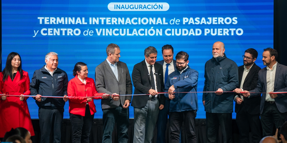 S.E. el Presidente de la República, Gabriel Boric Font, encabeza la inauguración del nuevo Terminal Internacional de Pasajeros y Centro de Vinculación Ciudad Puerto de Empormontt