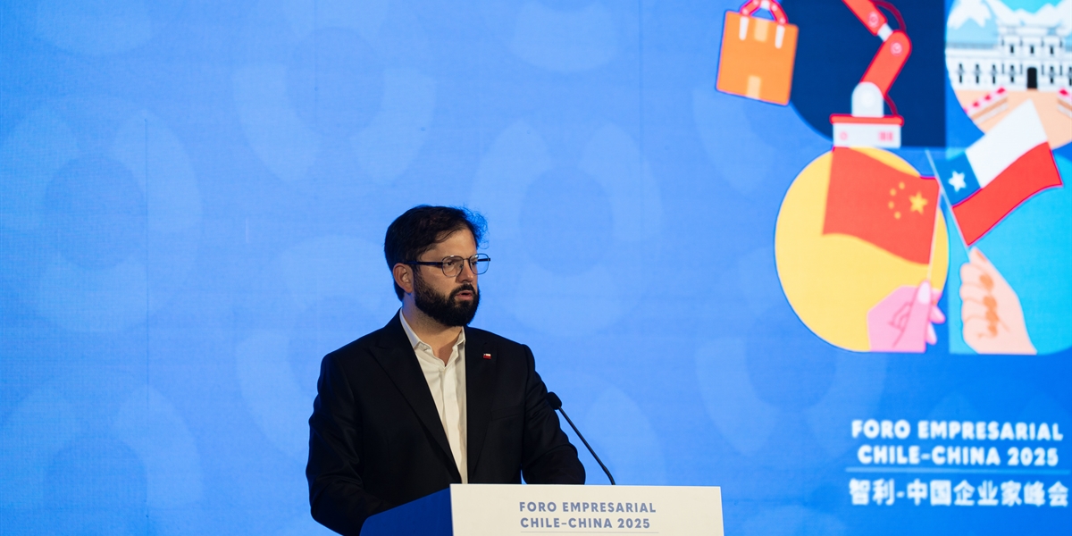 S.E. el Presidente de la República, Gabriel Boric Font, encabeza el Foro Empresarial Chile-China 2025