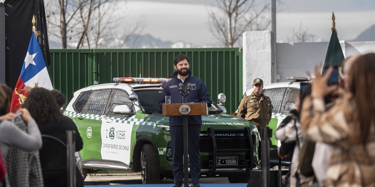 S.E. el Presidente de la República, Gabriel Boric Font, encabeza la inauguración de la nueva tenencia de Carabineros de Chile Suboficial Mayor Óscar Galindo Saravia