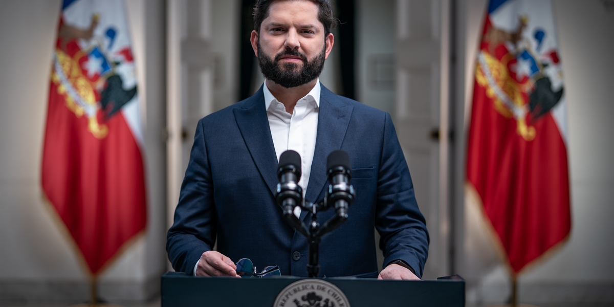 S.E. el Presidente de la República, Gabriel Boric Font, se dirige al país en Cadena Nacional por el Presupuesto 2026