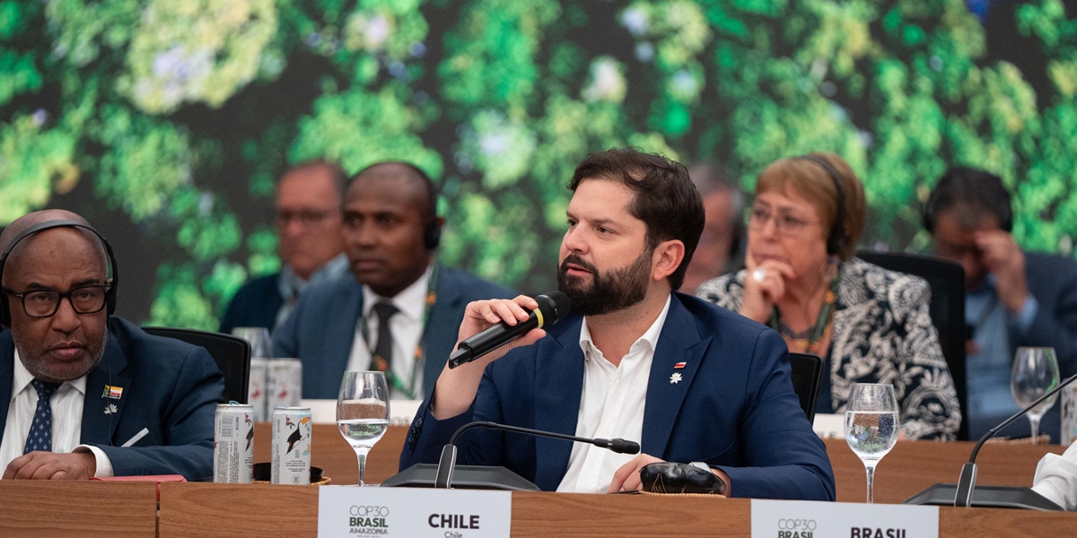 S.E. el Presidente de la República, Gabriel Boric Font, participa en la sesión temática “Clima y Naturaleza: Bosques y Océanos”.