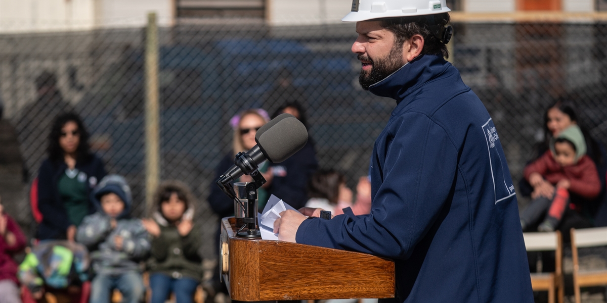 S.E. el Presidente de la República, Gabriel Boric Font, encabeza la ceremonia de inicio de obras del Parque Villa Alfredo Lorca