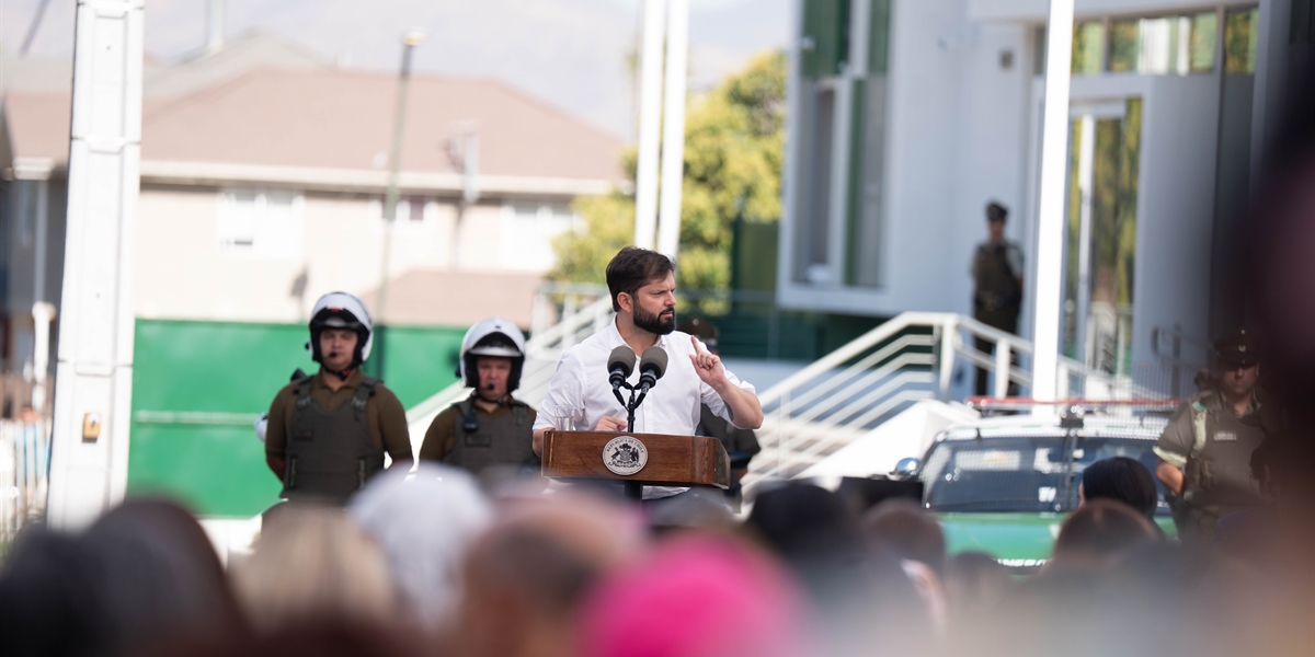 S.E. el Presidente de la República, Gabriel Boric Font, encabeza la inauguración de la 29° Comisaría de La Farfana en Maipú